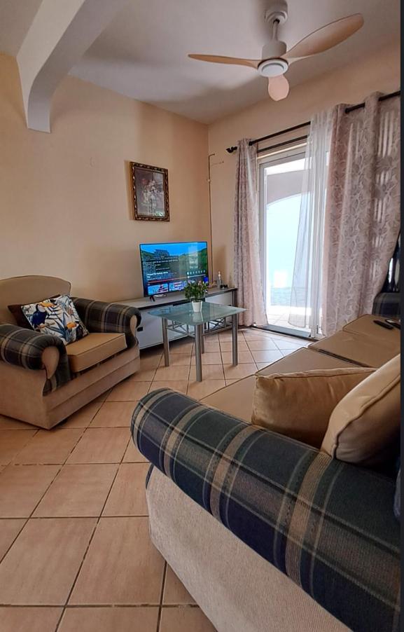 Sunshine Luxurious Villa:4 Mins Walk From Beach Flic-en-Flacq Extérieur photo